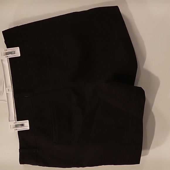 Shorts - Picture 2 of 3